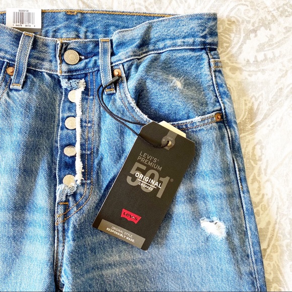 Levi's Denim - LEVI’S 501 Cropped Button Fly Distressed Jeans NWT